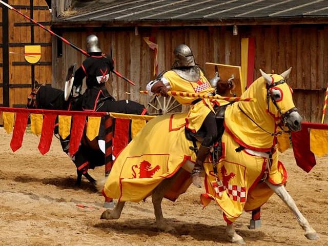 27ᵉ Festival Medieval de Sedán: la Fiesta del Fuego