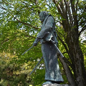 Miyamoto Musashi : La vie légendaire du célèbre samouraï et philosophe japonais