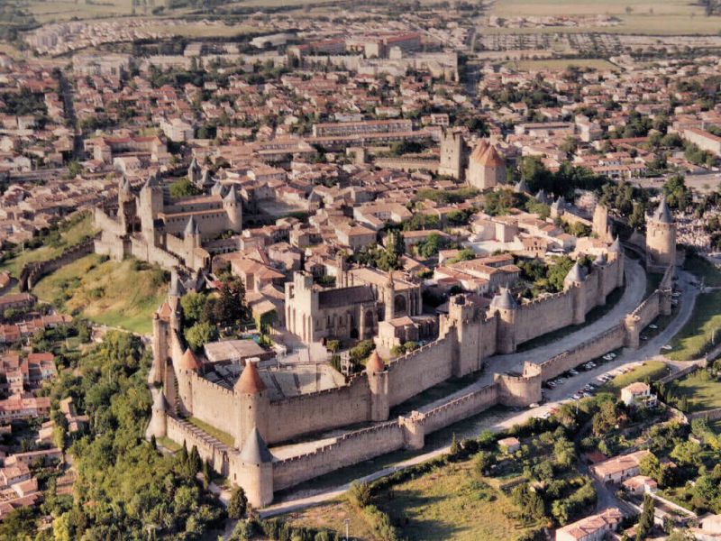La cité médiévale de Carcassonne (Aude)